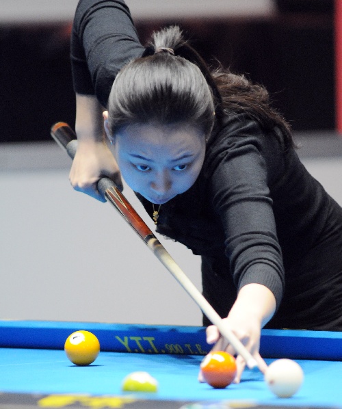 “文旅杯”第一届城市游泳公开赛在济南奥体中心开赛.